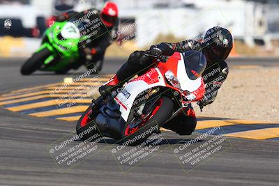 media/Jan-14-2024-SoCal Trackdays (Sun) [[2e55ec21a6]]/Turn 16 Set 2 (1125am)/